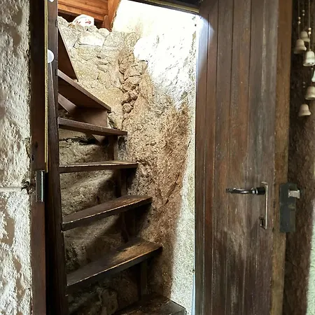 Maison Charmante à Avec Piscine Partagée. Villa Valleraugue