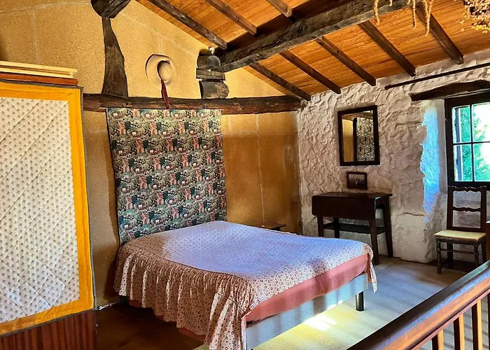 Maison Charmante A Avec Piscine Partagee. Valleraugue